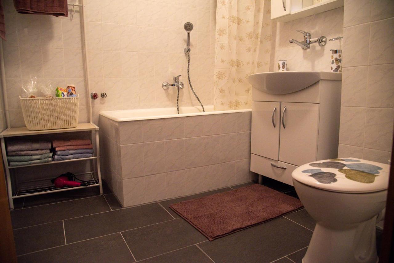 Apartman Ante リヴノ エクステリア 写真